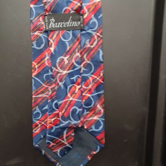 Vintage Italian Silk Tie - Picture 2 of 2